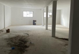 A LOUER LOCAL 1800 M2 SOUKRA