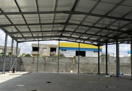 A LOUER LOCAL 2128/3360 M2 TUN SUD