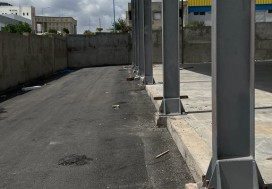 A LOUER LOCAL 2128/3360 M2 TUN SUD