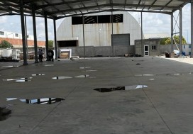 A LOUER LOCAL 2128/3360 M2 TUN SUD
