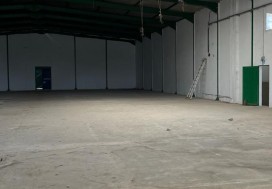 A LOUER LOCAL 1320 M2 TUNIS OUEST