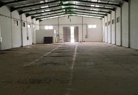 A LOUER LOCAL 880 M2 TUNIS OUEST