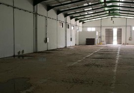 A LOUER LOCAL 880 M2 TUNIS OUEST