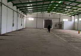 A LOUER LOCAL 1100 M2 TUNIS OUEST