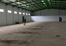 A LOUER LOCAL 1100 M2 TUNIS OUEST