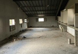 A V 3 LOCAUX 2616/14754 M2 TUN SUD