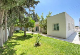 A LOUER LOCAL 2785/9100 M2 TUN SUD