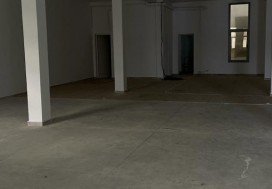 A LOUER IMM ECOLE 2500 M2 TUN NORD