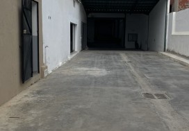 A VENDRE LOCAL 4600/7500 M2 TUNIS NORD