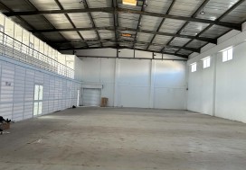 A LOUER LOCAL 2472/6500 M2 BIZERTE
