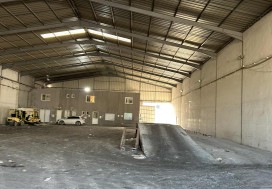 A LOUER LOCAL 3360/4500 M2 TUNIS OUEST