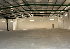 A LOUER DEPOT NEUF 2226/5000 M2 TU SUD