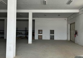 A VENDRE LOCAL 1231/1600 M2 RADES