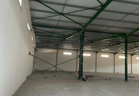 A LOUER DEPOT NEUF 2226/5000 M2 TU SUD