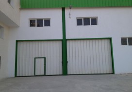 A LOUER LOCAL INDUSTR 2000 M2 TUN SUD