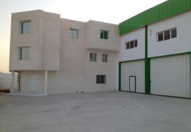 A LOUER LOCAL INDUSTR 2000 M2 TUN SUD