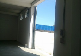 A LOUER DEPOT 3600 M2 RDC RADES