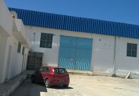 A LOUER LOCAL INDUSTR 3500 M2 B AROUS