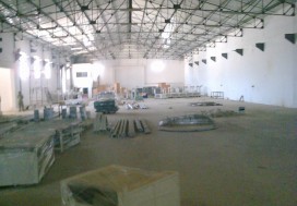 A LOUER LOCAL INDUSTR 3500 M2 B AROUS