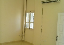 A LOUER LOCAL INDUSTR 3500 M2 B AROUS
