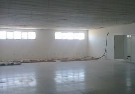 A LOUER LOCAL 1500 M2 2E ETAGE CHARGUIA