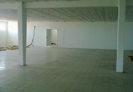 A LOUER LOCAL 1500 M2 2E ETAGE CHARGUIA