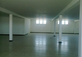 A LOUER LOCAL 1500 M2 2E ETAGE CHARGUIA
