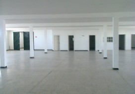 A LOUER LOCAL 1500 M2 2E ETAGE CHARGUIA