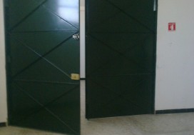 A LOUER LOCAL 1500 M2 2E ETAGE CHARGUIA