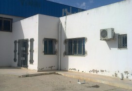 A LOUER LOCAL INDUSTRIEL 1000 M2  BIRINE