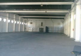 A LOUER DEPOT 1925 M2 BON EMPLACEMENT