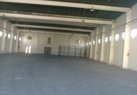 A LOUER DEPOT 1925 M2 BON EMPLACEMENT