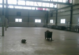 GRAND DEPOT 25000 M2 RTE DE MATEUR