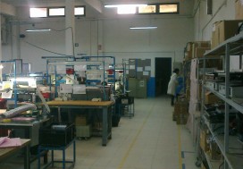 A LOUER USINE A CHOUTRANA 2400 M2