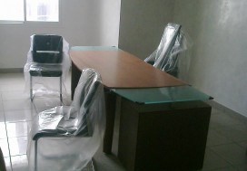 A LOUER BUREAUX 15 p H STAND LA SOUKRA