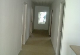 A LOUER LOCAL 1950 M2 CHARGUIA