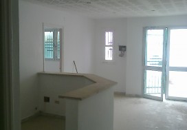 A LOUER LOCAL 1950 M2 CHARGUIA