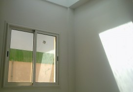 A LOUER LOCAL H STAND 1900 M2 MGHIRA