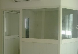 A LOUER IMMEUBLE 1500 M2 CHARGUIA
