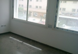 A LOUER IMMEUBLE 1500 M2 CHARGUIA