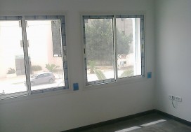 A LOUER IMMEUBLE 1500 M2 CHARGUIA