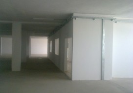 A LOUER IM 4200 M2 MEGRINE