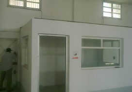A LOUER DEPOT 1300 M2 DALLE A SOUKRA