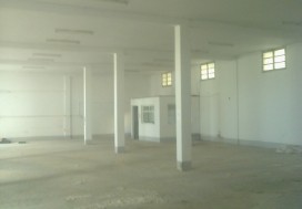 A LOUER DEPOT 1300 M2 DALLE A SOUKRA