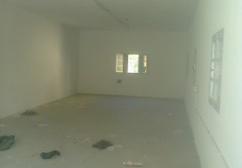 A LOUER DEPOT 1300 M2 DALLE A SOUKRA