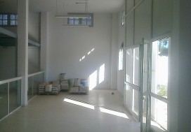 A LOUER DEPOT 1300 M2 DALLE A SOUKRA