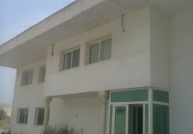 A VENDRE LOCAL SUR TER 1 HA A B KASSAA