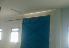 A LOUER LOCAL EN ETAGE 1000 M2 CHARGUIA