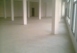 A LOUER ECOLE A CHOUTRANA 1800 M2 R+1