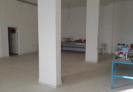 A L LOCAL COMMERCIAL 950 M2 TUNIS OUEST